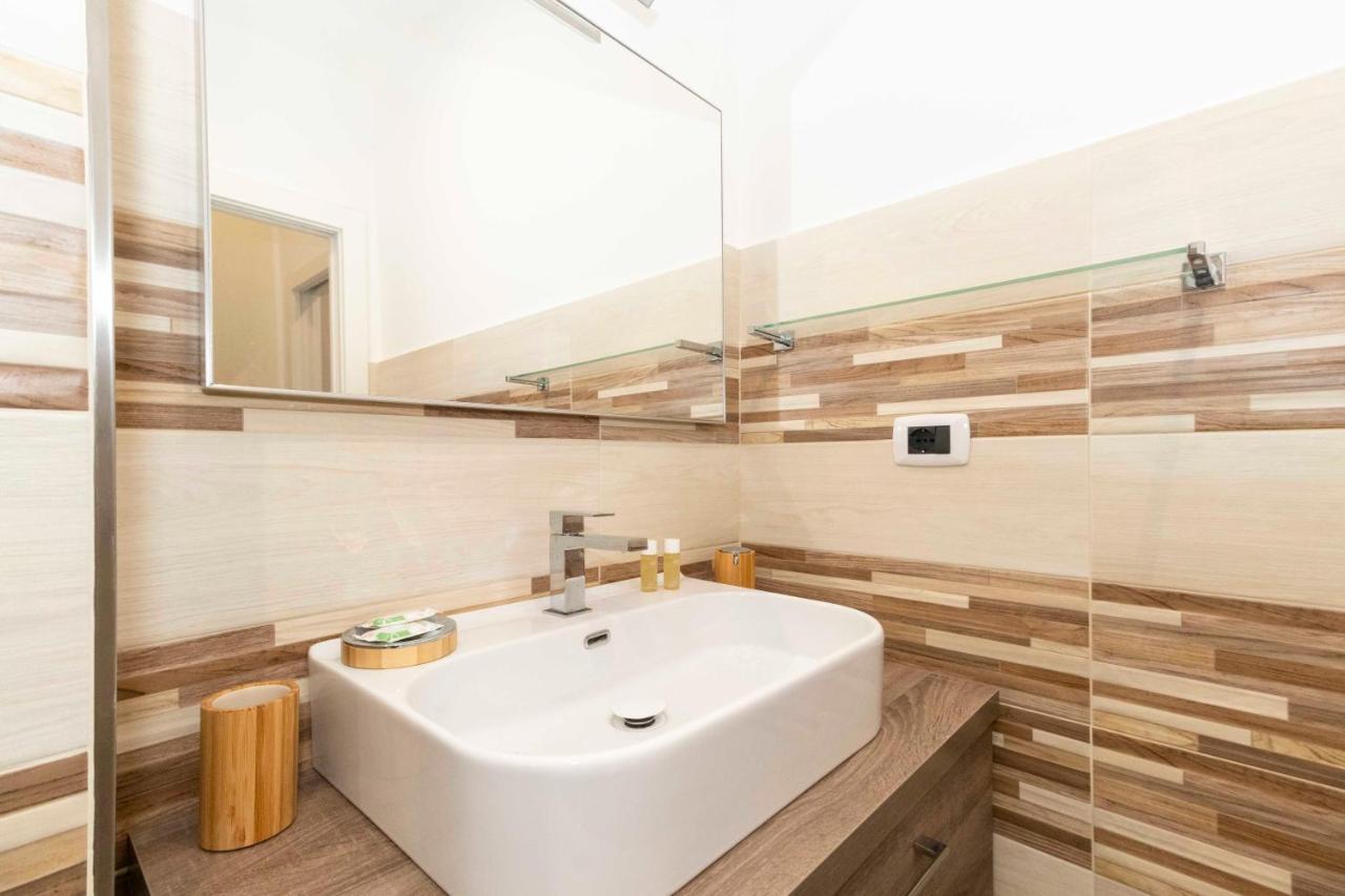 Bright & Functional Flat Lingotto Apartment Turin Luaran gambar